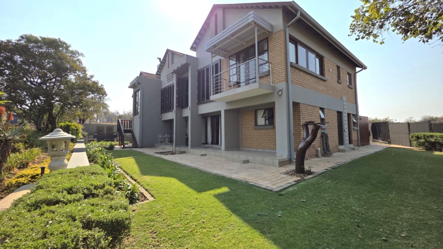 4 Bedroom Property for Sale in Seasons Lifestyle Estate North West